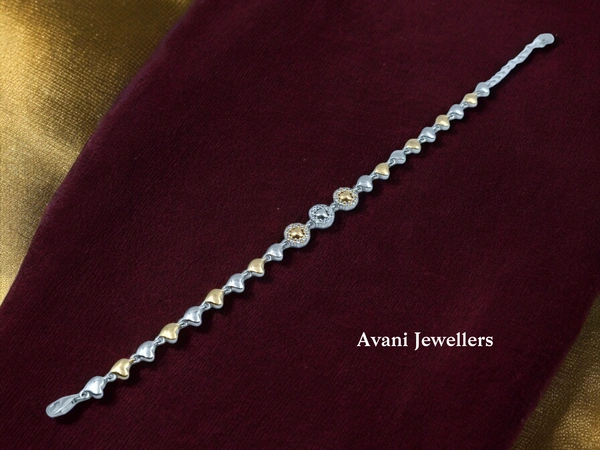 Silver Ladies Fancy Bracelet - 8.06, Adjustable