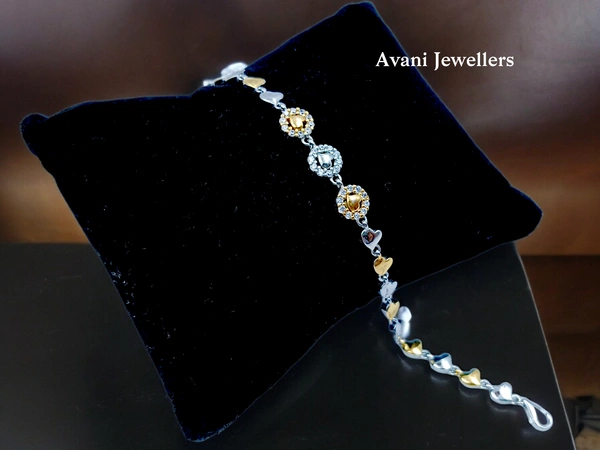 Silver Ladies Fancy Bracelet - 8.06, Adjustable