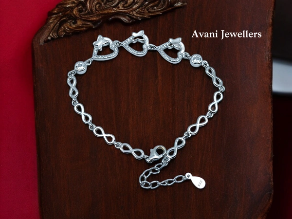 Silver Ladies Fancy Bracelet - 7.31, Adjustable