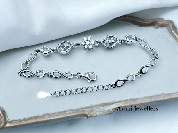 Silver Ladies Fancy Bracelet - 6.12, Adjustable