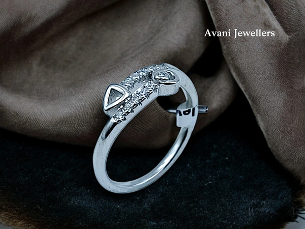Silver Ladies Fancy Ring - 1.59, 9
