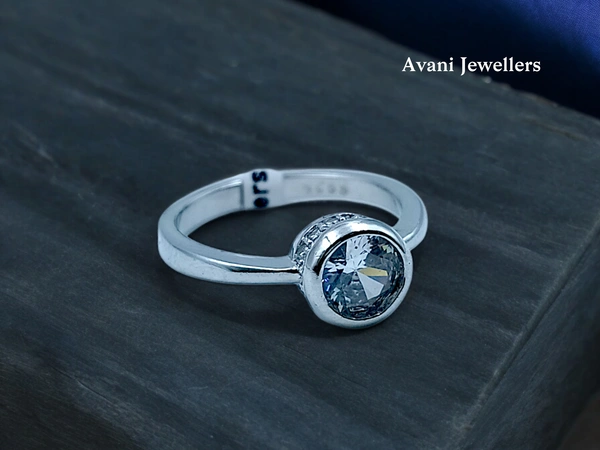 Silver Ladies Fancy Ring - 2.25, 9