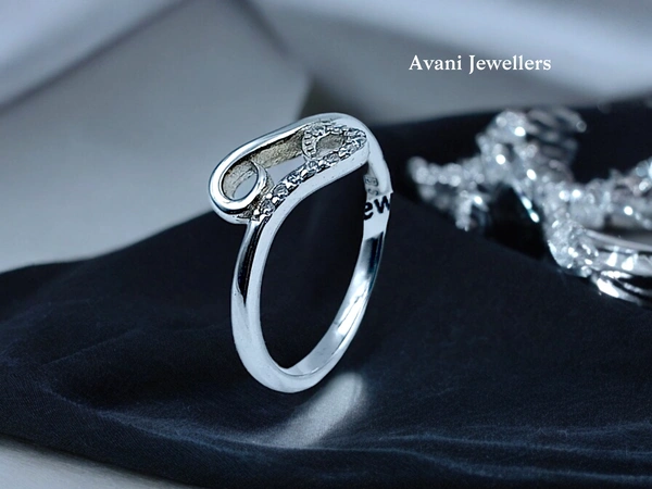 Silver Ladies Fancy Ring - 2.02, 14