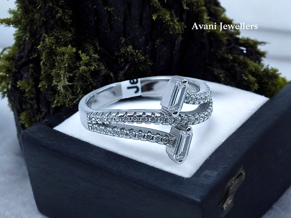 Silver Ladies Fancy Ring - 2.68, 12