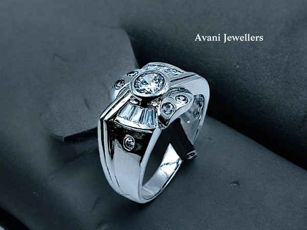 Silver Ladies Fancy Ring - 3.86, 15