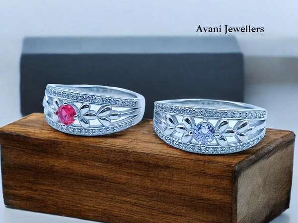 Silver Ladies Fancy Ring - 3.93, 17