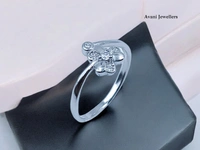 Silver Ladies Fancy Ring - 1.82, 11
