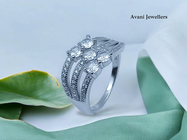 Silver Ladies Fancy Ring - 3.94, 12