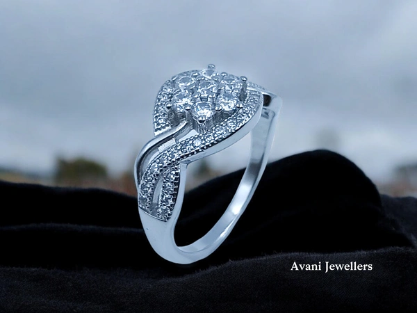 Silver Ladies Fancy Ring - 3.66, 11