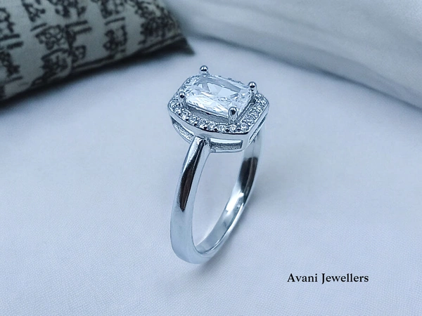 Silver Ladies Fancy Ring - 3.18, 17