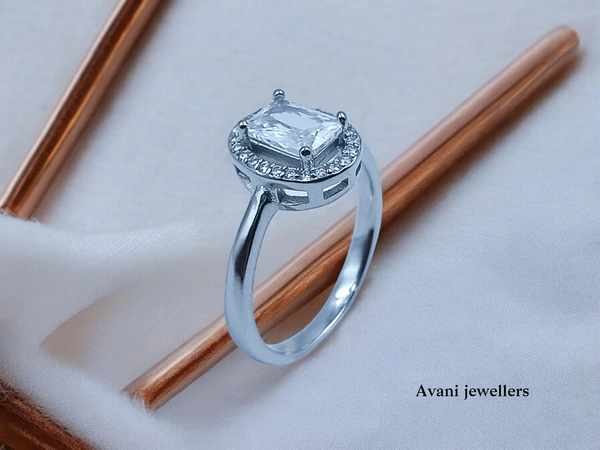 Silver Ladies Fancy Ring - 2.9