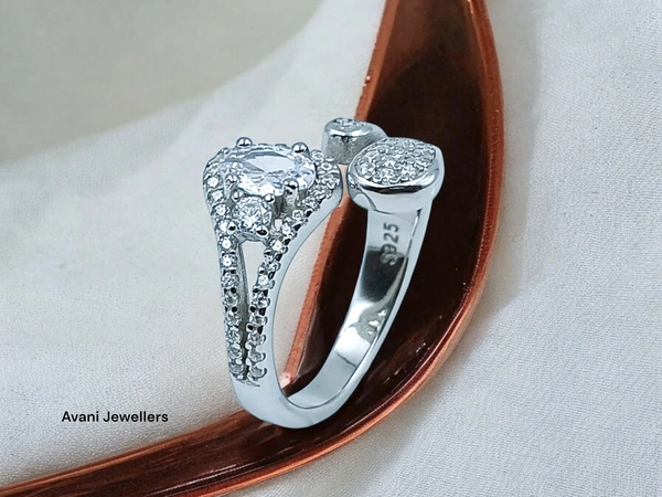 Silver Ladies Fancy Ring - 4.02, 10