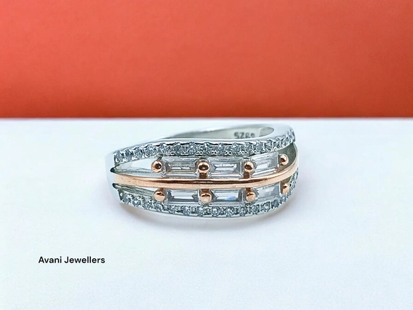 Silver Ladies Fancy Ring - 3.85, 11