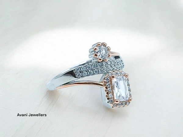 Silver Ladies Fancy Ring - 3.73, 14