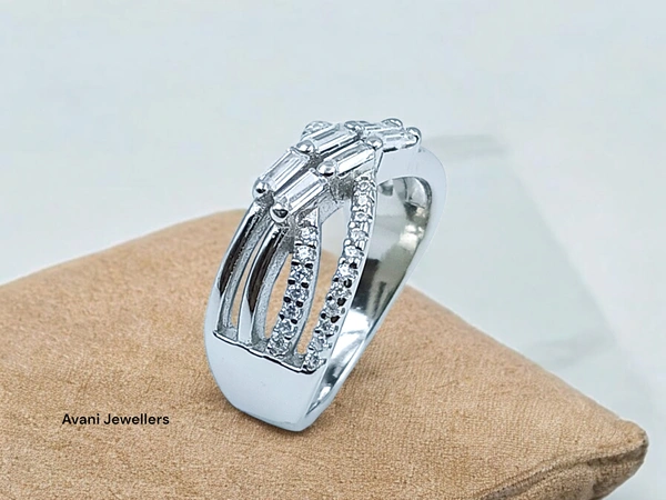 Silver Ladies Fancy Ring - 3.99, 9