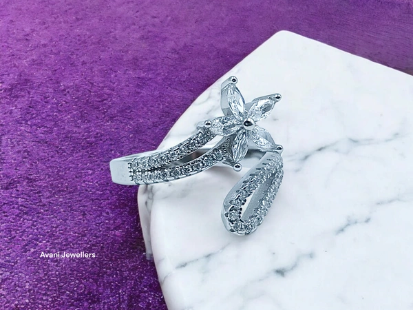 Silver Ladies Fancy Ring - 2.93, 12