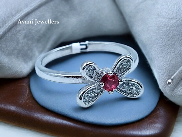 Silver Ladies Fancy Ring - 1.56, 9