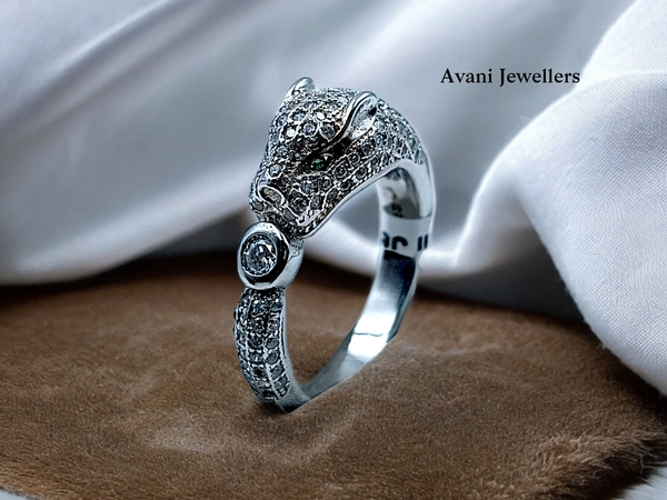 Silver Ladies Fancy Ring - 5.78, 17