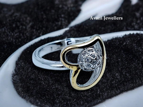 Silver Ladies Fancy Ring - 2.85, 12