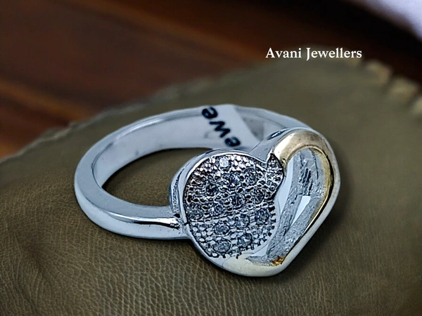 Silver Ladies Fancy Ring - 2.7, 9
