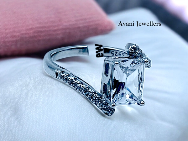 Silver Ladies Fancy Ring - 2.66, 12