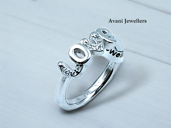 Silver Ladies Fancy Ring - 2.25, 9