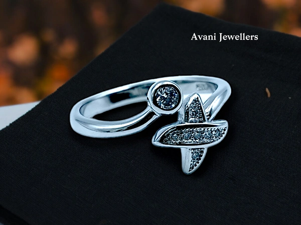 Silver Ladies Fancy Ring - 2.44, 14