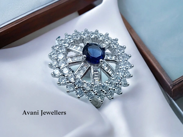 Silver Ladies Cocktail Ring - 8.62, 12