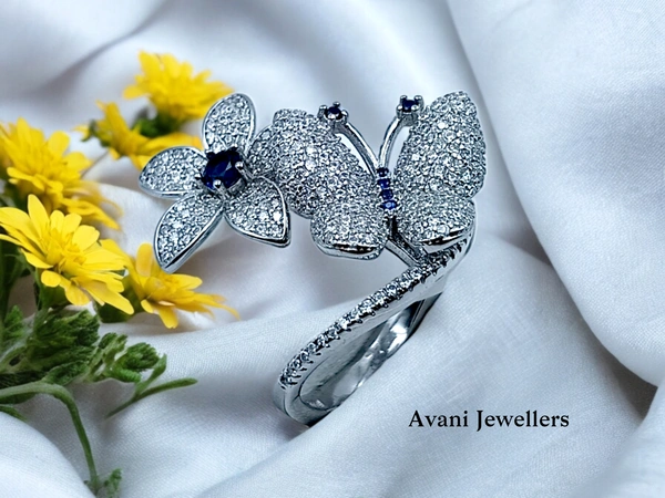 Silver Ladies Cocktail Ring - 9.57, 21