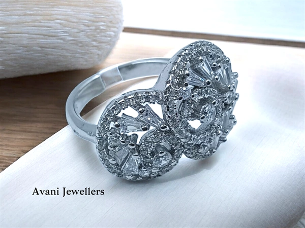 Silver Ladies Cocktail Ring - 6.04, 15