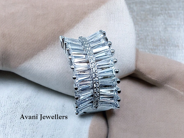 Silver Ladies Cocktail Ring - 7.94, 11
