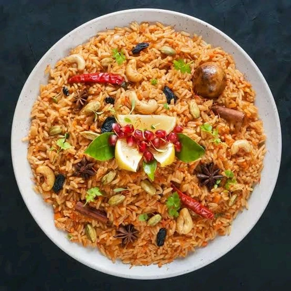 Veg Biryani (Morning 10-3)