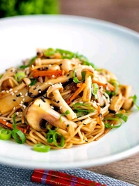 Mushroom Noodles 
