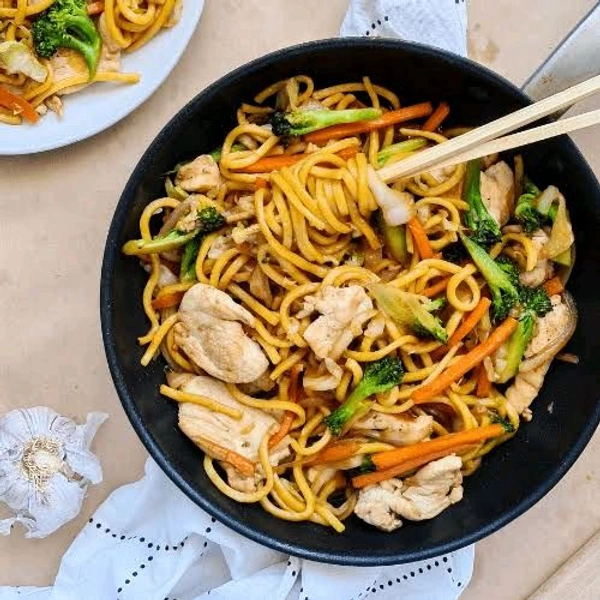 Chicken Noodles 
