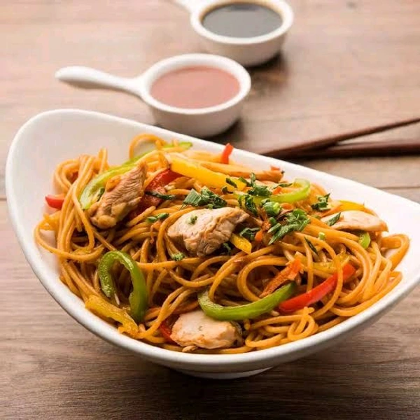 Oriantal Chicken Noodles 