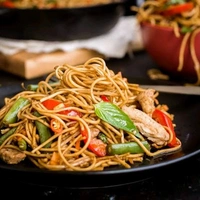 Oriantal Chicken Noodles 