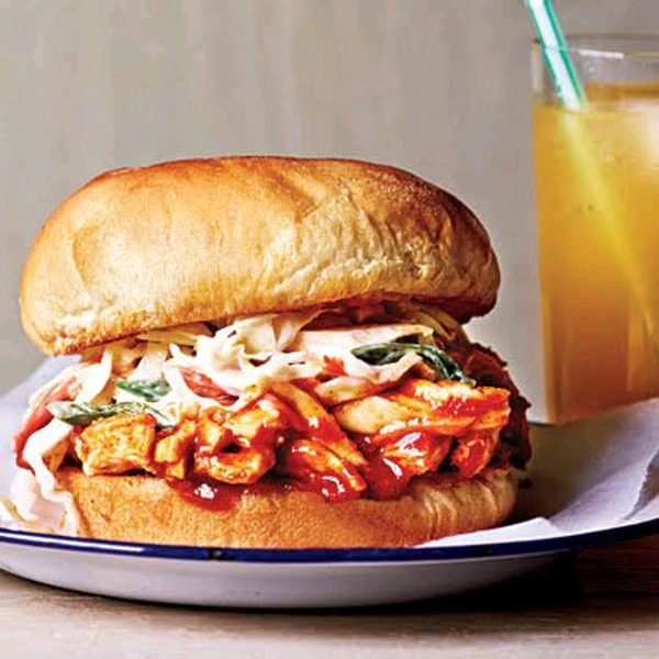 Asian Sweet Chilli Hamburger (Combo)