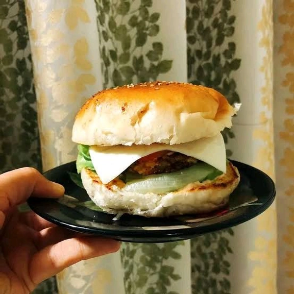 Paneer Cheese Burger 