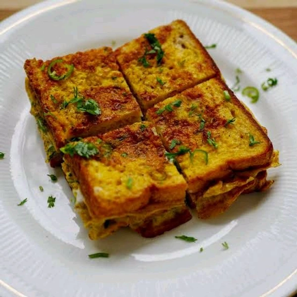 Bread Omlette With Cheese 