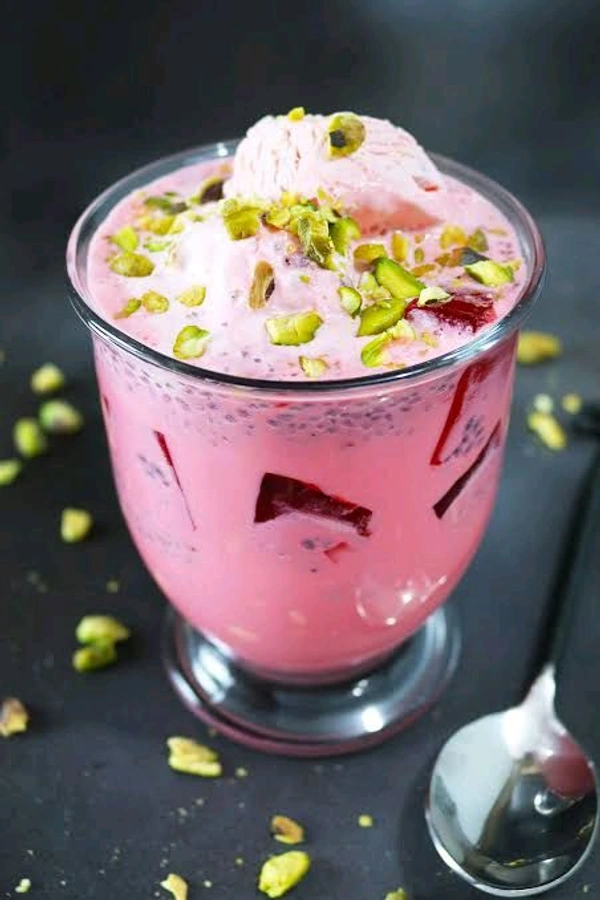 Gulabari Falooda 
