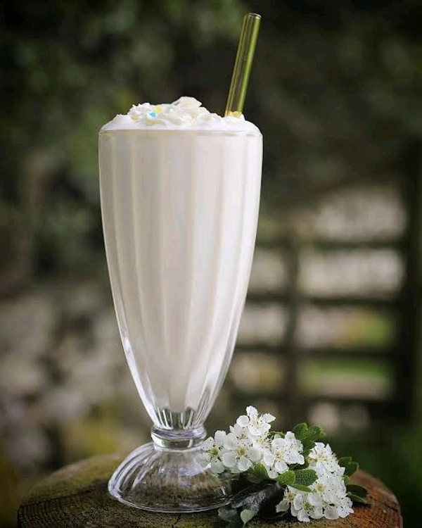 Vennila Milk Shake 
