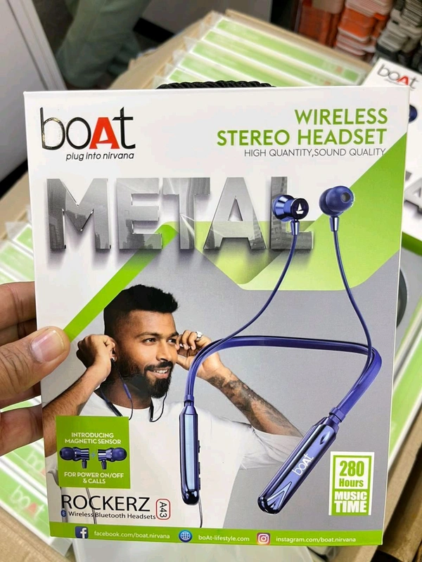 Boat Rockerz (A43) 💯% Og magnetic 🧲 on off+ Metal & Magnet 🧲 Ear China 🇨🇳 Double Packing
