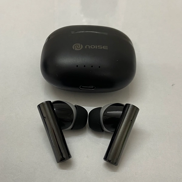 Noise 171X New Full shining Earbuds Bass Sound 1by1 Lamination 