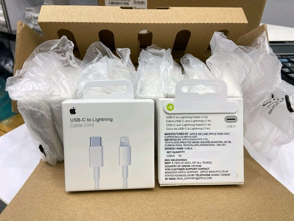 IPhone 14 💯% Og Magnetic 🧲 Cable New Box China 🇨🇳 Packing (TYPE- C TO IPHONE)