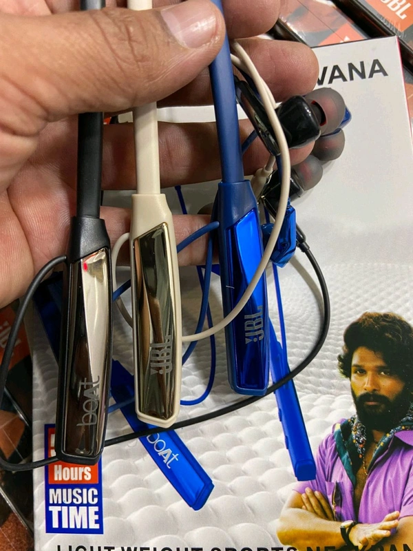 New 🆕 Nirvana Neckband Magnetic 🧲 Ear extra Bass Sound Mix 3 model