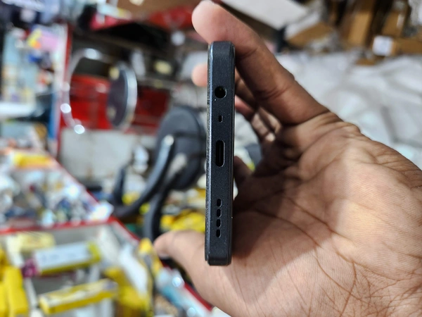 REALME C53 N53 C51 Black APPLE CONVERTER - Black