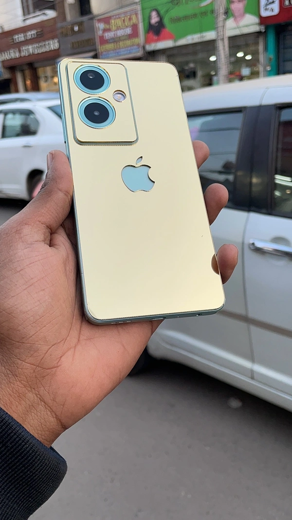 Oppo A79 5G Gold Apple Converter - Gold