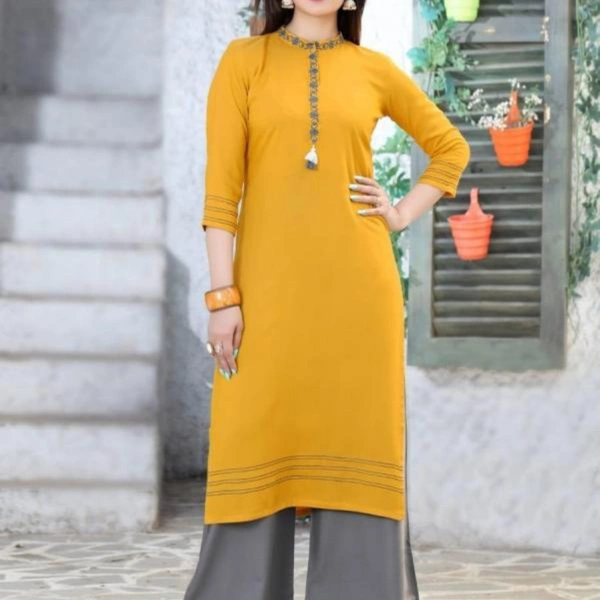 Catalog Name:* Elegant Rayon Solid Straight Knee Length Palazzo Sets