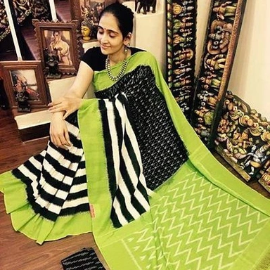 Print Soft Cotton Mulmul Sarees