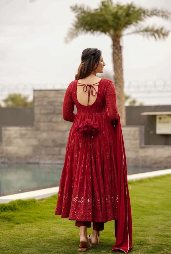 MAROON EMBROIDERED GEORGETTE SUIT SET - Purple, S M L XL XXL